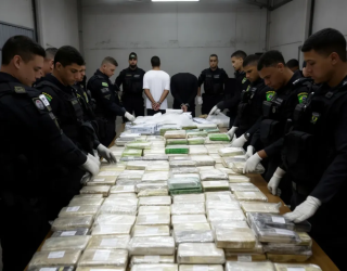Pol�cia apreende 450 quilos de coca�na e 300 quilos de maconha em S�o Paulo